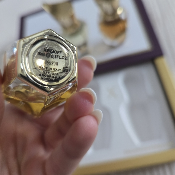 Xerjoff Discovery Set of 3: Naxos, Erba Pura, La Capitale 15mL bottles - Picture 4 of 15